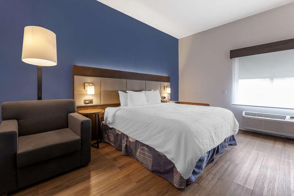 Best Western Sycamore Inn Room photo